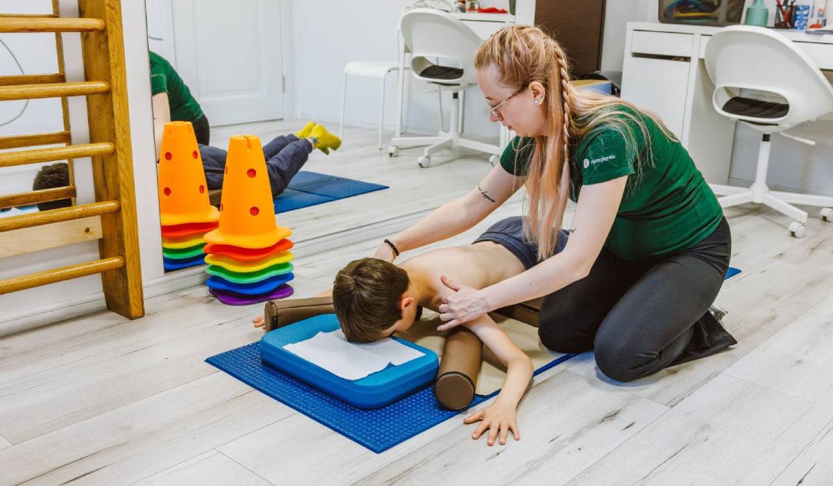 Descoperă terapia Schroth: beneficii și destinatari ai acestei metode inovatoare