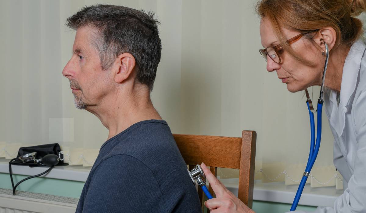 Avertismentul care semnalează riscul de complicații severe la internarea pacienților: o persoană din zece se confruntă cu această problemă