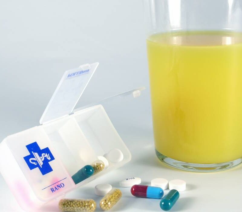 sucul de fructe care poate transforma acest medicament intr un cocktail periculos 6915ada2cd2de