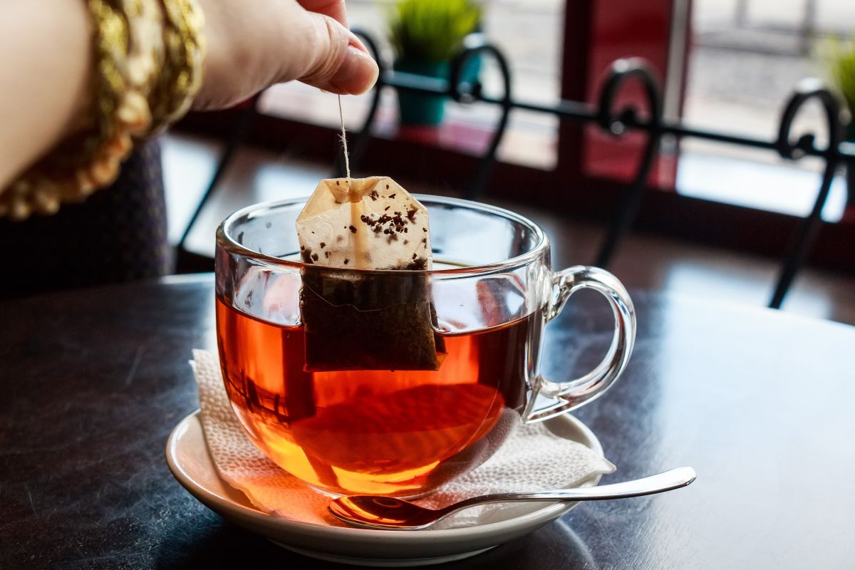 Ceaiul cu puterea de a combate inflamațiile din organism