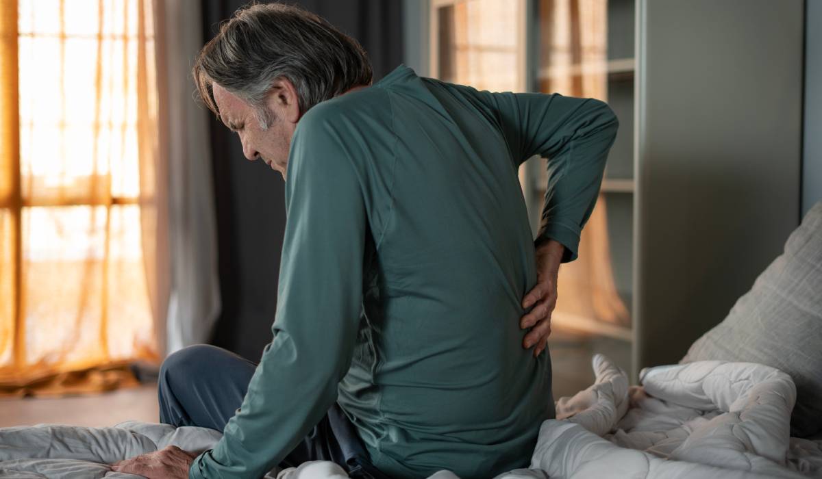 Hernia de disc: de la simptomele inițiale la soluțiile terapeutice. Prevenția începe cu activitatea fizică