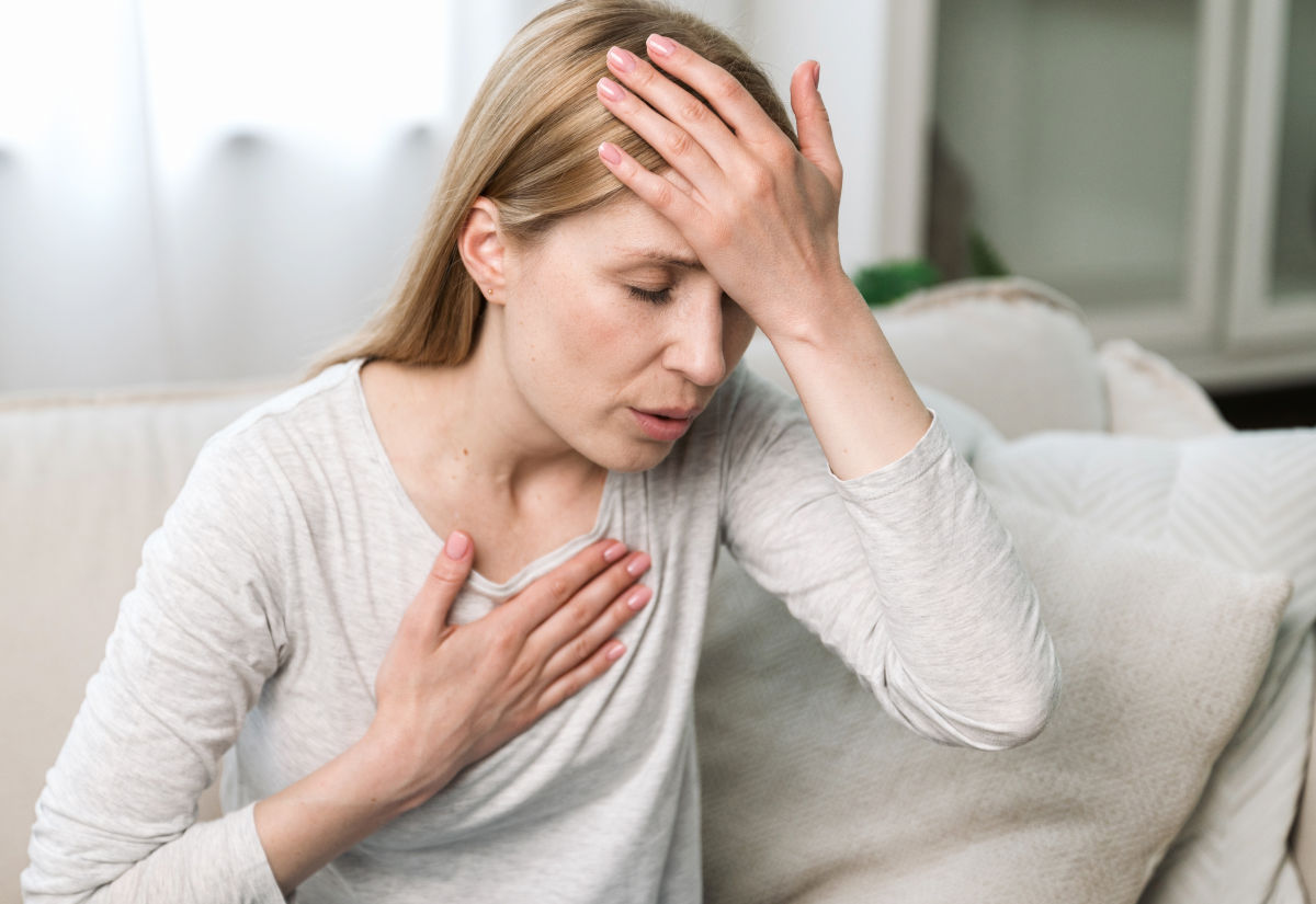 Boala neurologică subestimată care poate genera amețeli severe și dificultăți de coordonare