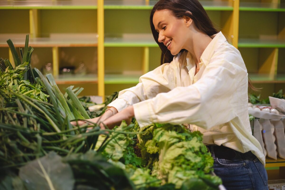 Superalimentul verde care fortifică oasele și întărește sistemul imunitar: descoperă avantajele kale-ului